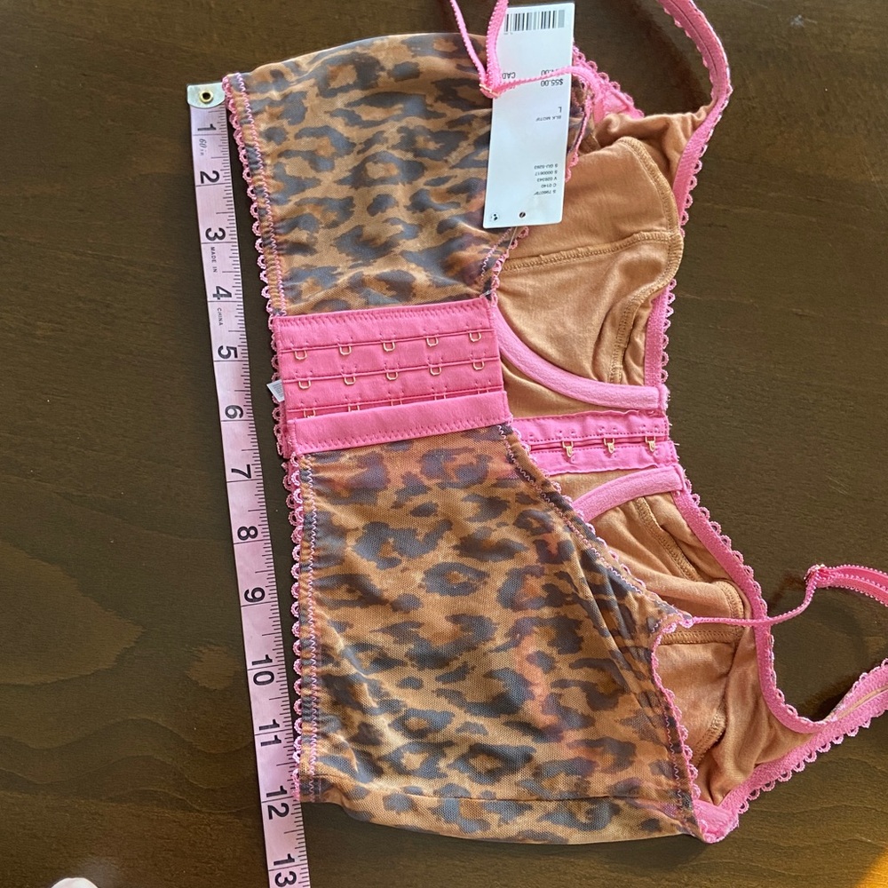 Urban Outfitters Pink and Brown Leopard Bralette. Size L - Picture 6 of 8